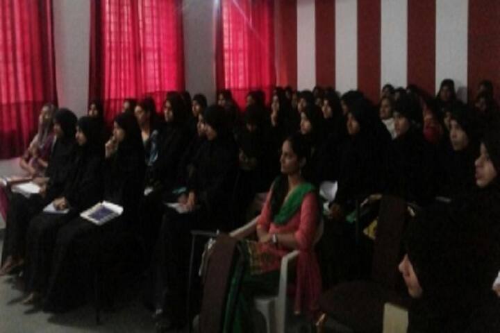 Aqsa Women's Degree College campus in Bhiwandi, Maharashtra, India — photo 4