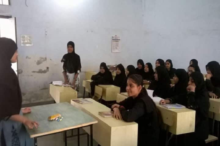 Aqsa Women's Degree College campus in Bhiwandi, Maharashtra, India — photo 6