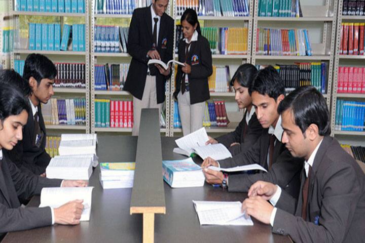 Neelkanth Vidyapeeth campus in Meerut, Uttar Pradesh, India — photo 3
