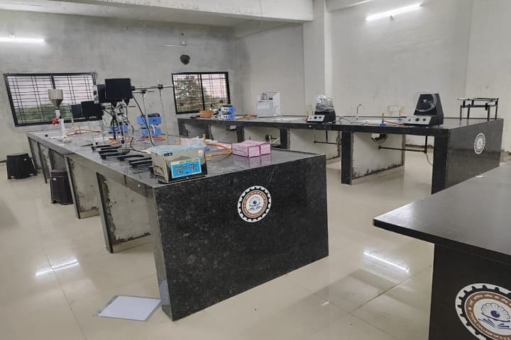 Pearl College of D and B Pharmacy campus in Wardha, Maharashtra, India — photo 3