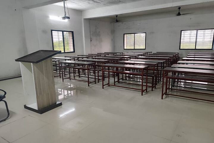 Pearl College of D and B Pharmacy campus in Wardha, Maharashtra, India — photo 4