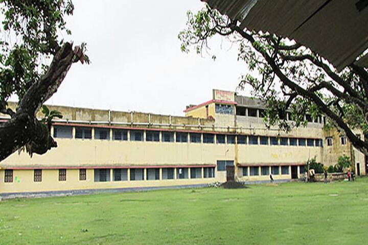 Muzaffar Ahmed Mahavidyalaya campus in Salar, West Bengal, India — photo 2