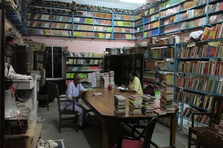 Muzaffar Ahmed Mahavidyalaya campus in Salar, West Bengal, India — photo 3