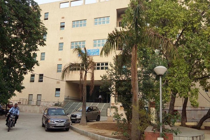 Law Centre-I campus in New Delhi, Delhi, India — photo 1