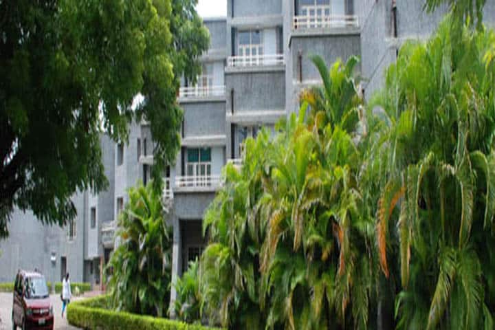 Rural Dental College campus in Loni, Maharashtra, India — photo 1