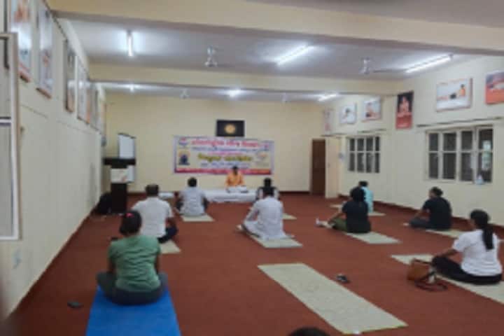 Rishikul Government PG Ayurvedic College and Hospital campus in Haridwar, Uttarakhand, India — photo 4