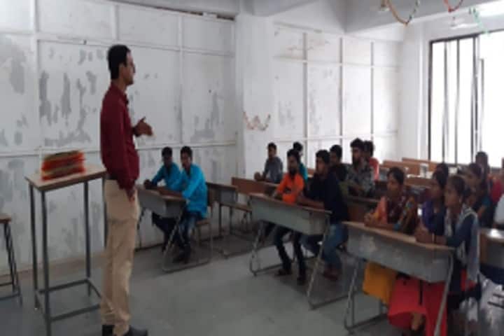 Grow More Foundations Group of Institutions Faculty of Engineering campus in Himmatnagar, Gujarat, India — photo 3
