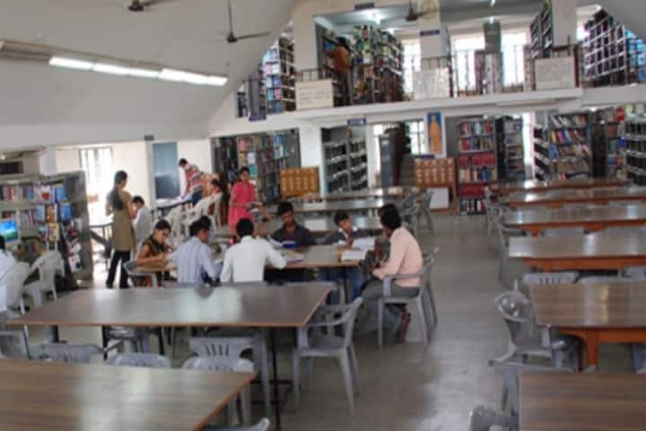 Vasavi College of Engineering (VCE) campus in Hyderabad, Telangana, India — photo 3
