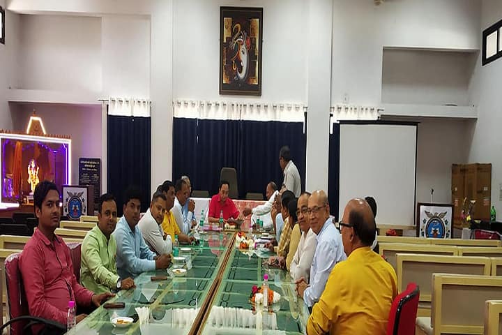 Government Autonomus Dhanwantri Ayurveda College and Hospital campus in Ujjain, Madhya Pradesh, India — photo 6