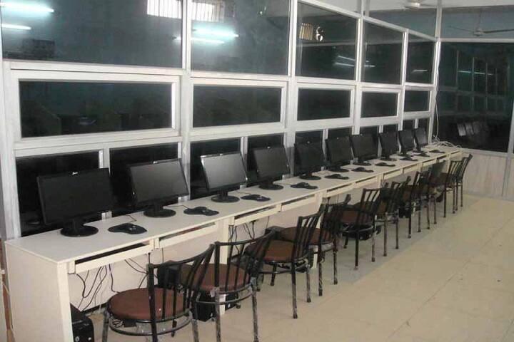 Guru Nanak College campus in Moga, Punjab, India — photo 3