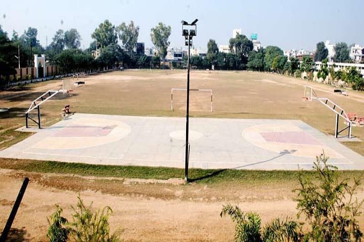 Guru Nanak College campus in Moga, Punjab, India — photo 5