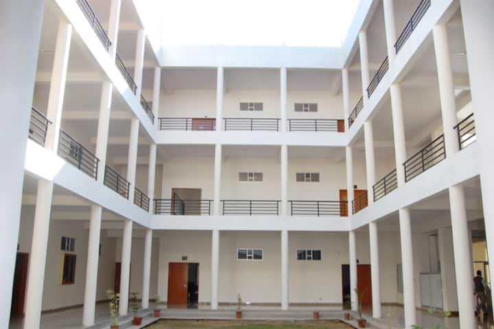 Rajdhani Institute of Technology and Management campus in Jaipur, Rajasthan, India — photo 2