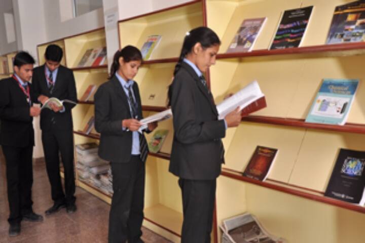 Rajdhani Institute of Technology and Management campus in Jaipur, Rajasthan, India — photo 5