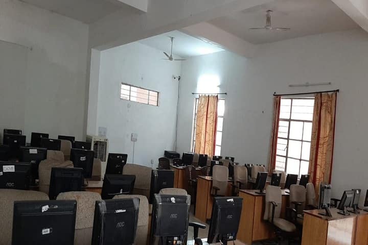 SS Polytechnic College campus in Udaipur, Rajasthan, India — photo 2
