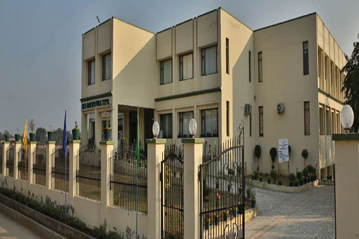 Mata Harki Devi College for Women campus in Sirsa, Haryana, India — photo 1