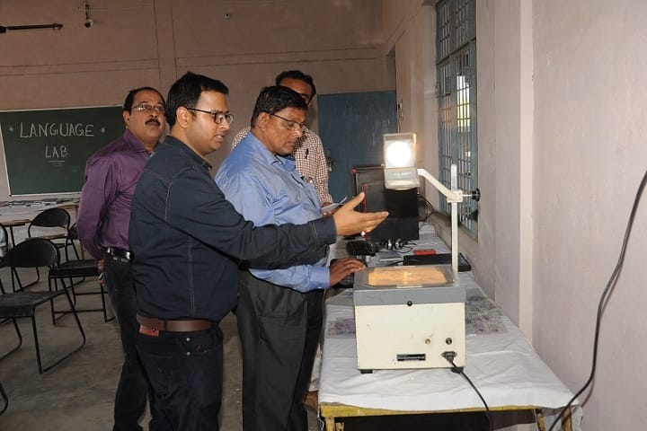 Pt Kedarnath Rajaram Mahavidyalay campus in Banda, Uttar Pradesh, India — photo 4