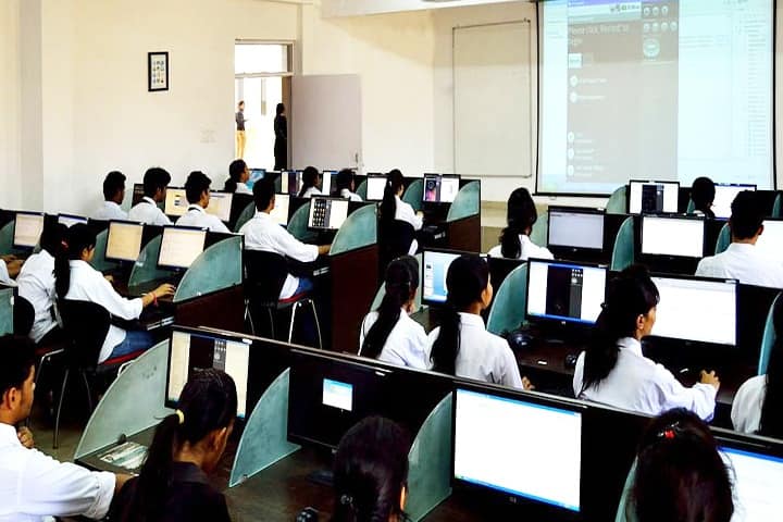 Techno India NJR Institute of Technology campus in Udaipur, Rajasthan, India — photo 4