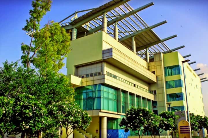 Delhi School of Journalism campus in New Delhi, Delhi, India — photo 1