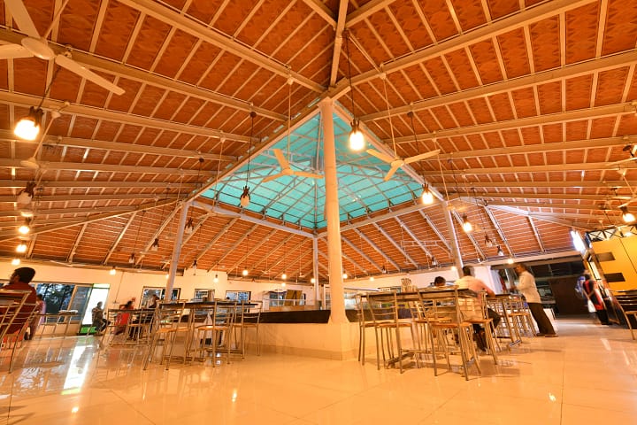 SRM Institute of Science and Technology campus in Tiruchirappalli, Tamil Nadu, India — photo 5