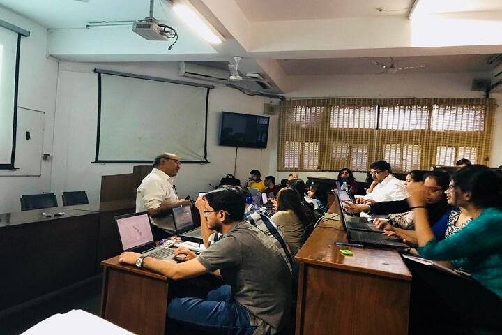 DFS Delhi campus in New Delhi, Delhi, India — photo 5