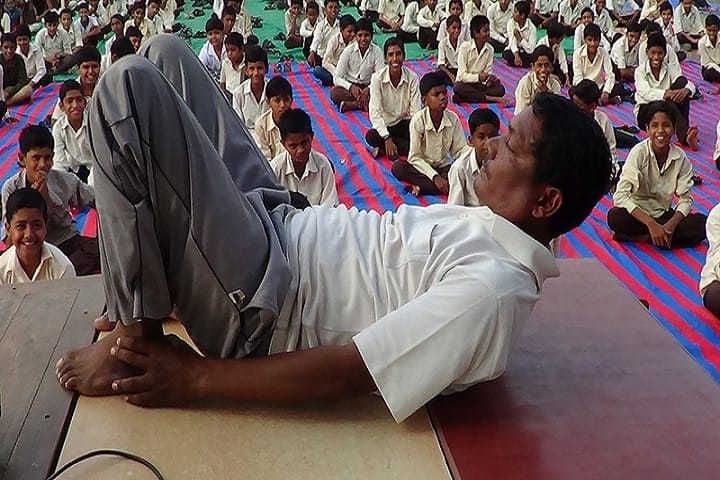 Kamlaben Chhabildas Sheth Arts College campus in Virpur, Gujarat, India — photo 6