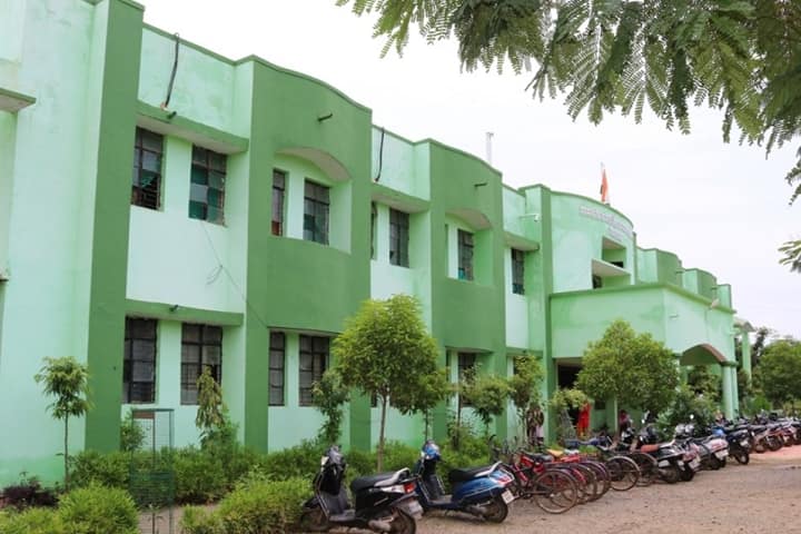 Government Kamla Nehru Girls College campus in Balaghat, Madhya Pradesh, India — photo 1