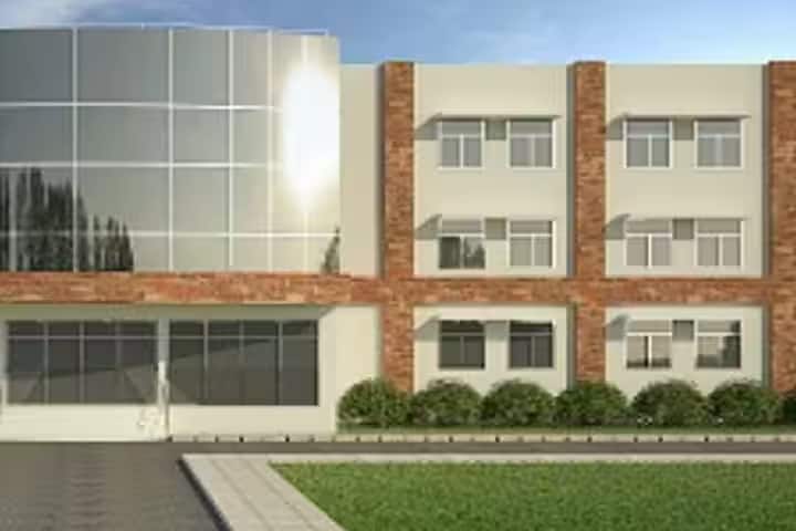 Yoginath Vidya Peeth campus in Baghpat, Uttar Pradesh, India — photo 1