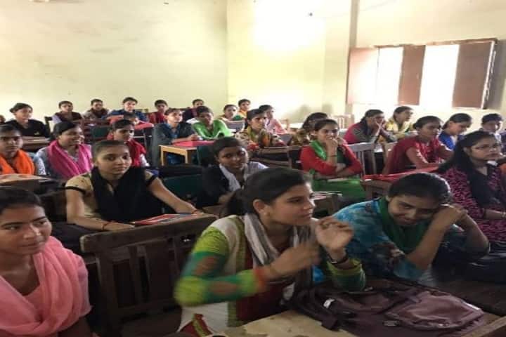 Rameshwari Devi Girls College campus in Bharatpur, Rajasthan, India — photo 1