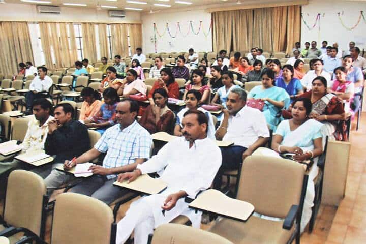 RN College campus in Meerut, Uttar Pradesh, India — photo 2