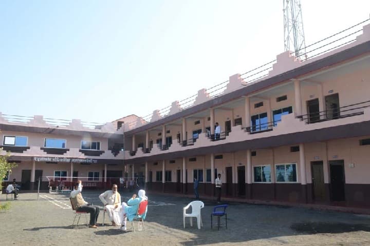 Pt Brijkishore Pateria College of Education campus in Deori, Madhya Pradesh, India — photo 2
