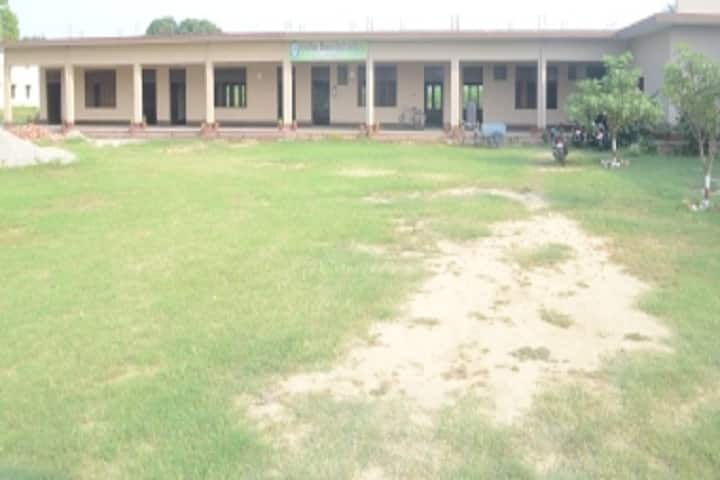 Nav Jeevan Kisan Degree College campus in Mawana, Uttar Pradesh, India — photo 1