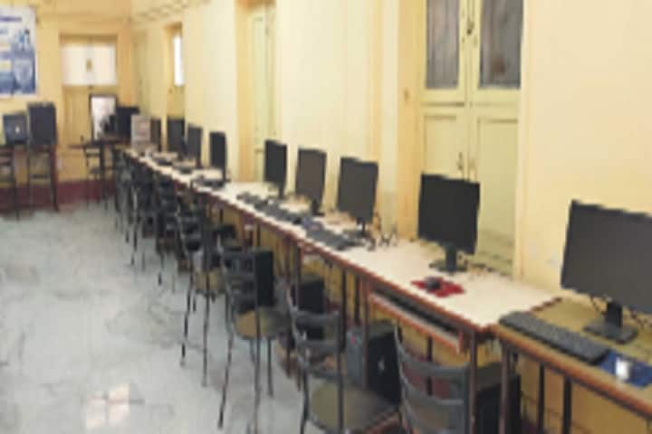 Janopakari Sri Doddanna Setty's SLN College of Arts and Commerce campus in Bangalore, Karnataka, India — photo 4