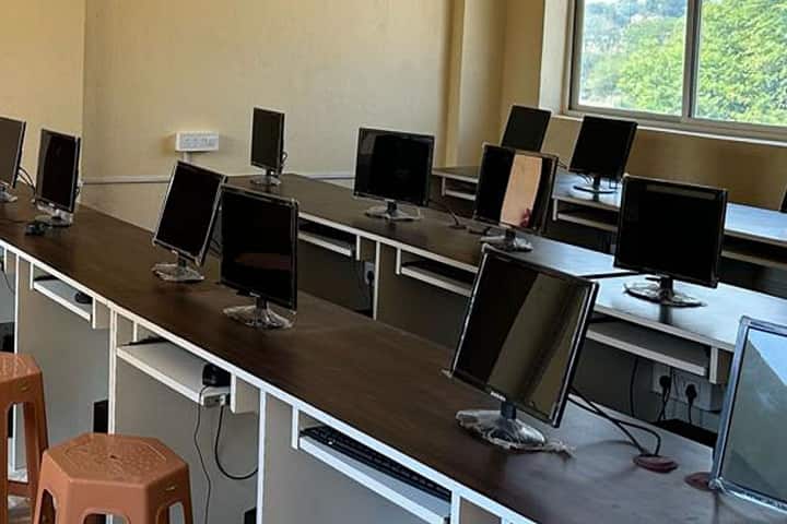 Saloni College campus in Ratlam, Madhya Pradesh, India — photo 1