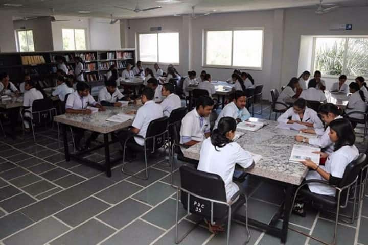 Pacific Dental College and Hospital campus in Udaipur, Rajasthan, India — photo 4