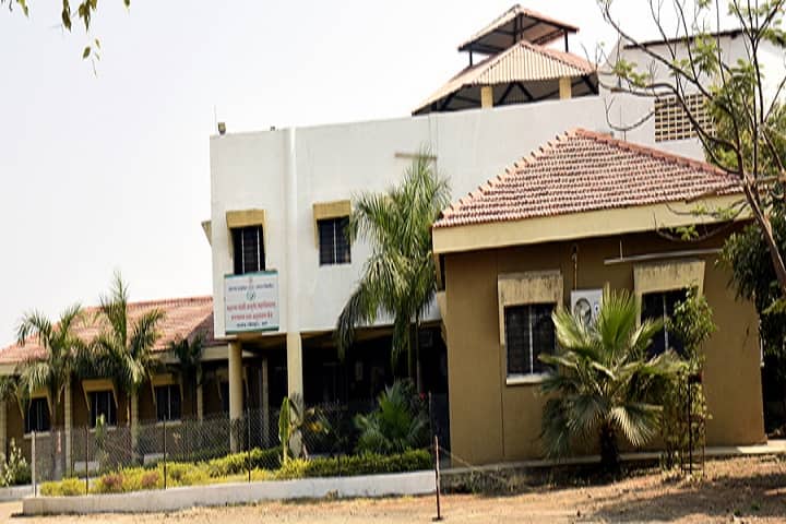 Mahatma Gandhi Ayurved College Hospital and Research Centre, Wardha campus in Wardha, Maharashtra, India