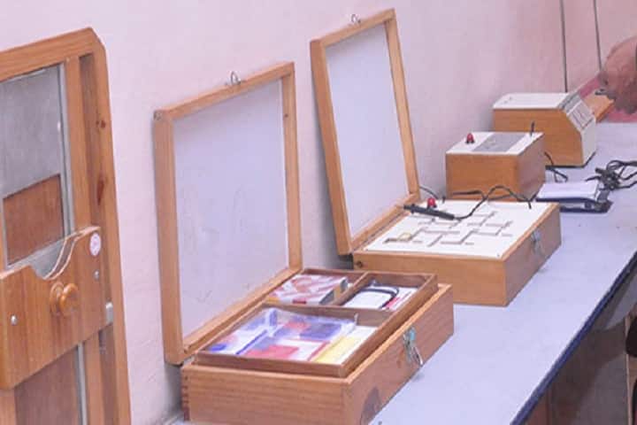 Deen Dayal PG College campus in Muzaffarnagar, Uttar Pradesh, India — photo 4