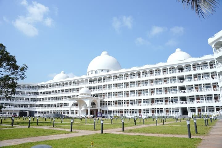 Kuniya College of Management and IT campus in Kasaragod, Kerala, India — photo 2