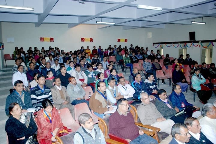 Manikya Lal Verma Government College campus in Bhilwara, Rajasthan, India — photo 2
