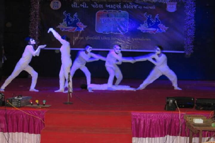 Shri IV Patel College of Commerce campus in Nadiad, Gujarat, India — photo 4
