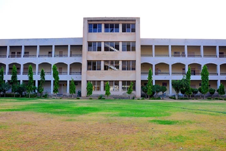 Ch Devi Lal State Institute of Engineering and Technology campus in Sirsa, Haryana, India — photo 1