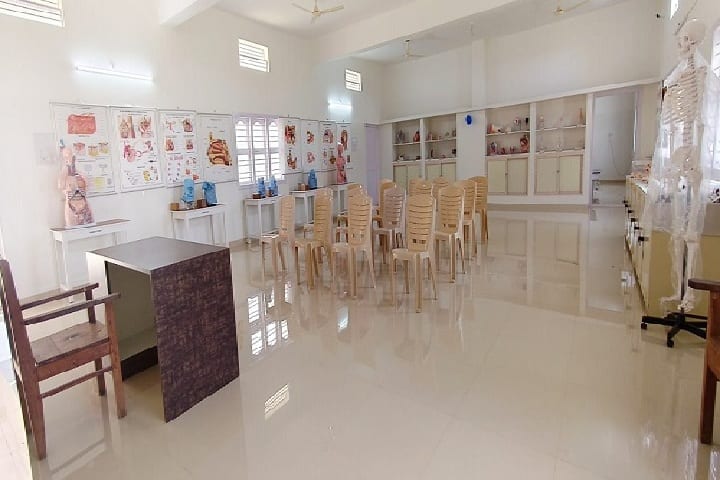 Sarji Institute of Nursing Sciences campus in Shimoga, Karnataka, India — photo 1