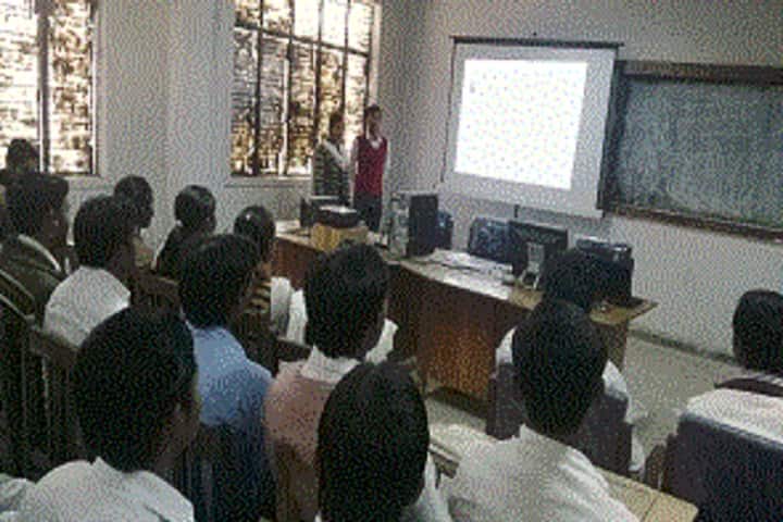 Chhatrapati Shahu Ji Maharaj Government Polytechnic campus in Ambedkar Nagar, Uttar Pradesh, India — photo 3
