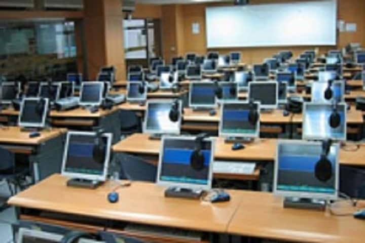 Chhatrapati Shahu Ji Maharaj Government Polytechnic campus in Ambedkar Nagar, Uttar Pradesh, India — photo 4