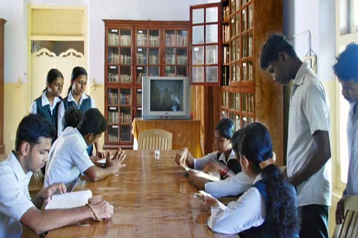 St Teresa's Arts and Science College campus in Thrissur, Kerala, India — photo 6