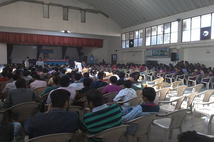 Shri GK and CK Bosamia Arts and Commerce college campus in Jetpur, Gujarat, India — photo 5