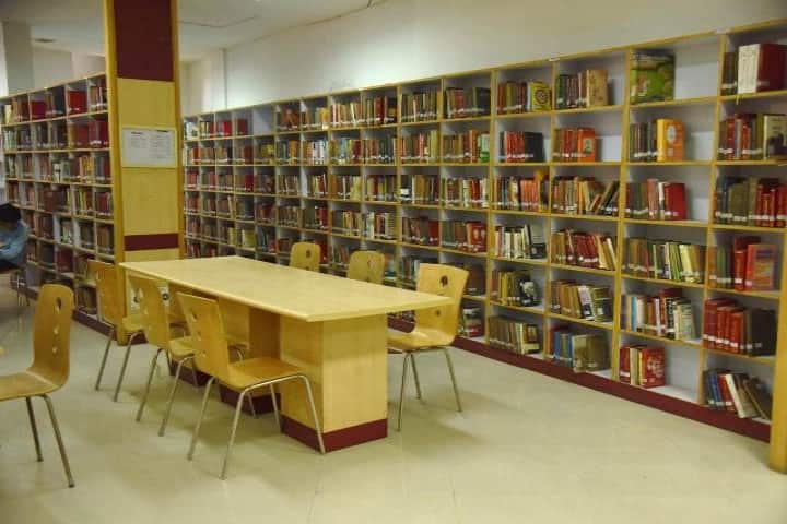 Shaheed Bhagat Singh College campus in New Delhi, Delhi, India — photo 5