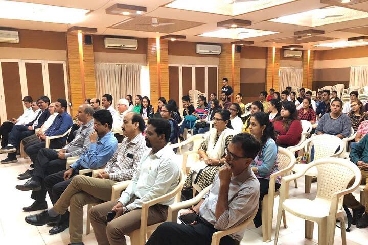 SPB English Medium College of Commerce campus in Surat, Gujarat, India — photo 4