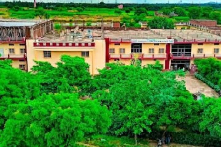 Ram Suresh Singh Mahavidyalaya, Mirzapur campus in Mirzapur, Uttar Pradesh, India