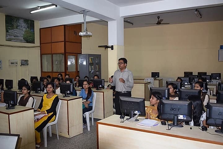 Sri Sai College for Women campus in Bangalore, Karnataka, India — photo 6