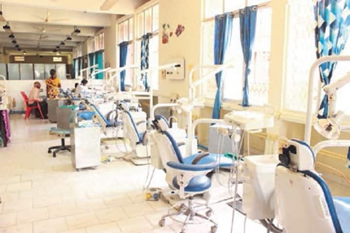 Rajah Muthiah Dental College and Hospital campus in C.Kothangudi, Tamil Nadu, India — photo 5